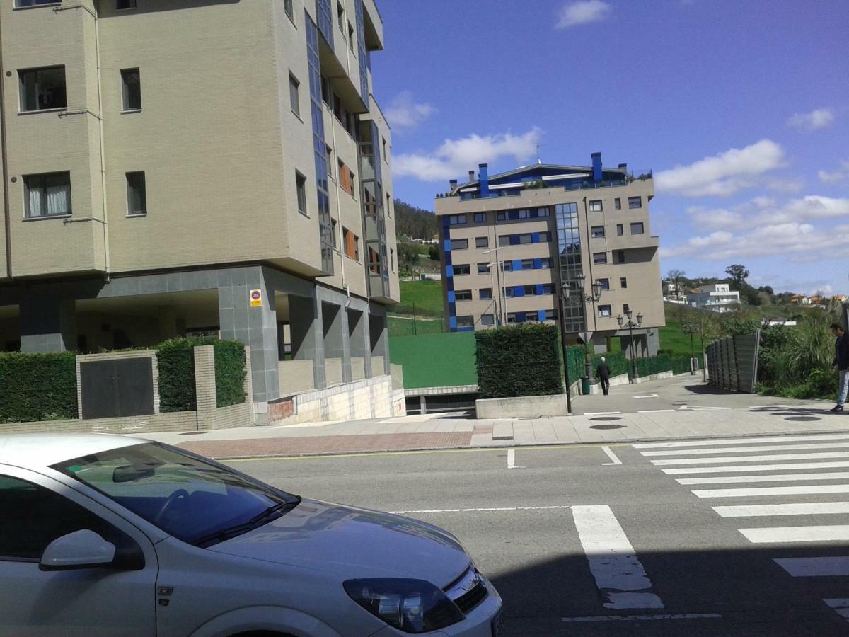 Torre De La Fuente Aprtovistas Piscina Parking Apartamento Oviedo Exterior foto
